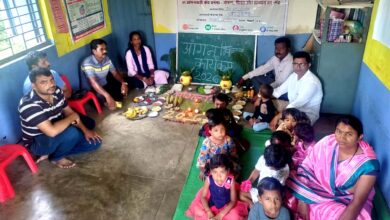 कान्हीवाड़ा के बड़टोला आंगनवाड़ी केंद्र में सेवा संकल्प अभियान के तहत आंगन मिलन कार्यक्रम